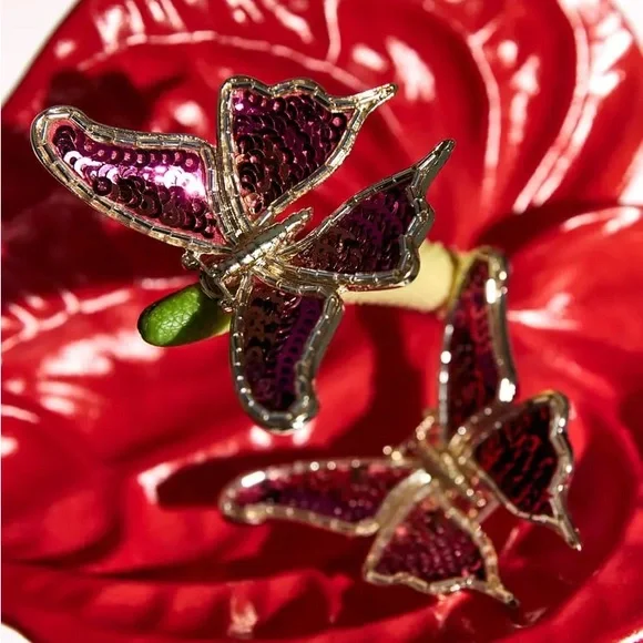 ZARA Bloggers Fav Earrings - Picture 12 of 12